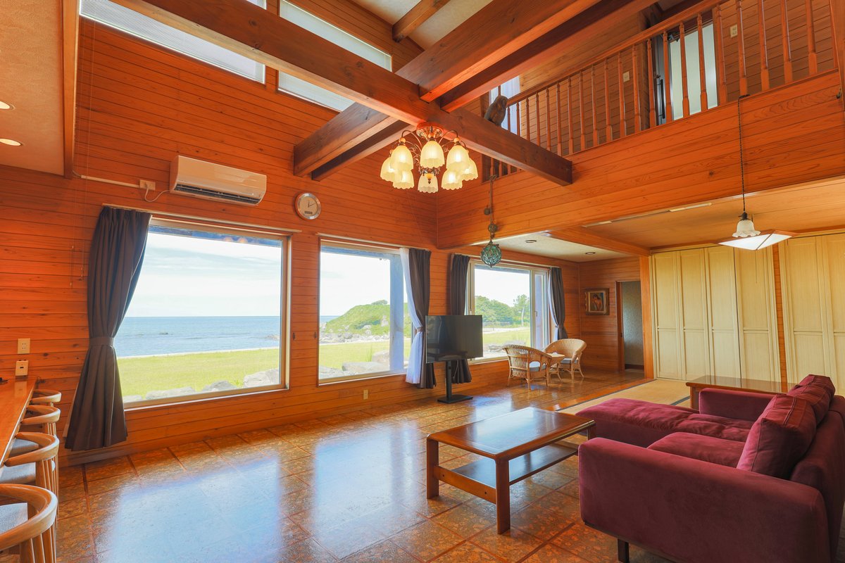 Japan honeymoon accommodation – Saint Kilda Sea View Villa in Nikaho Akita