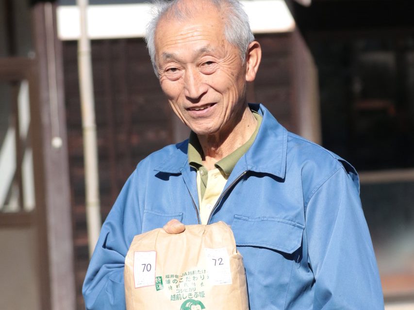 Country cooking with pesticide-free rice at Mr. Inaba's house